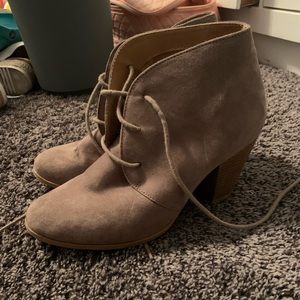 Women’s booties